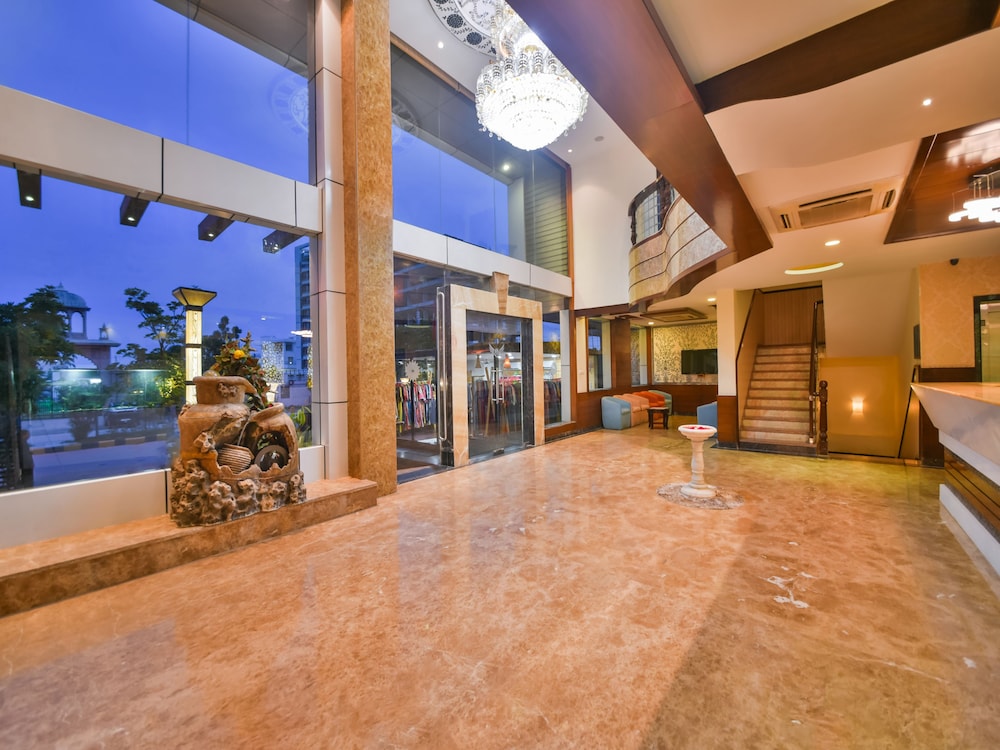 Hotel Yois 32/40