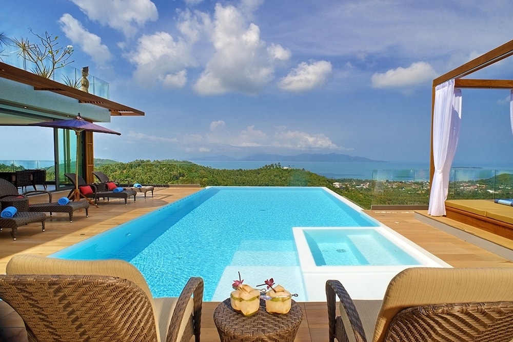 Luxury Villa Crystal Blue 19/21