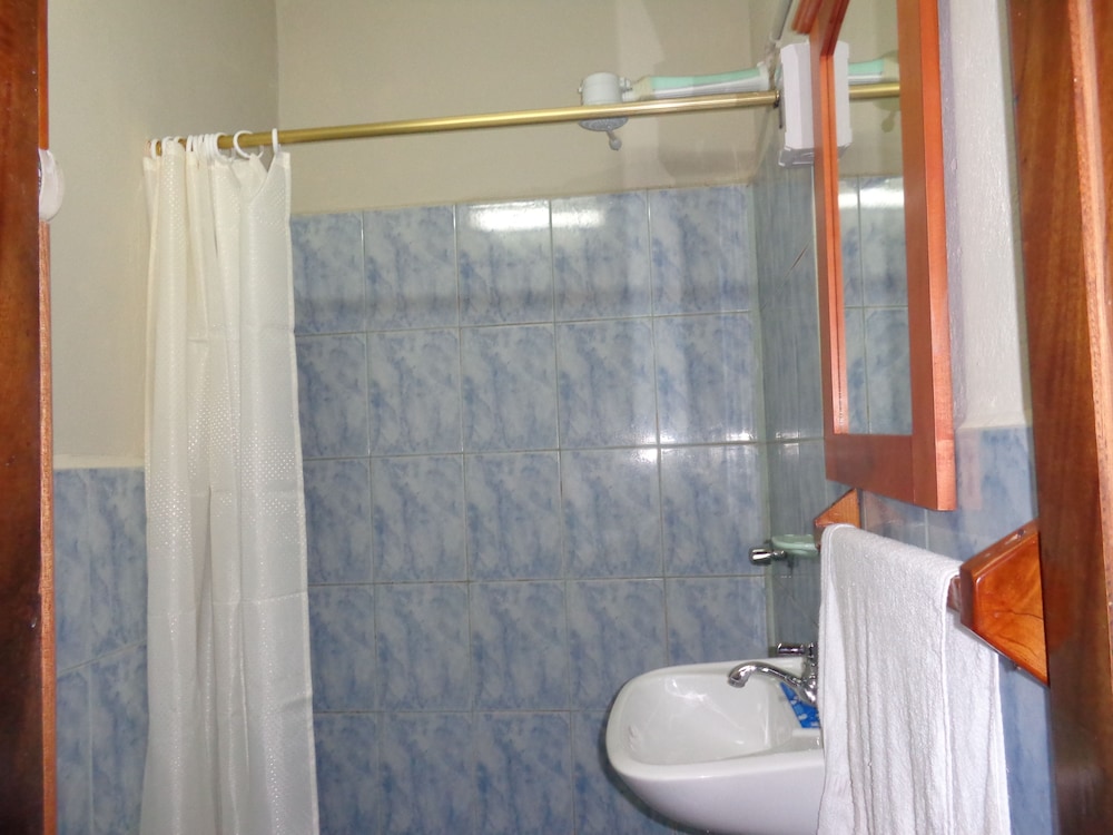 Miconia Hostal 48/49