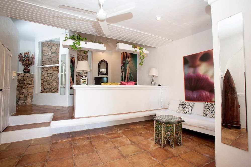 Pikes Ibiza - Adults Only 2/50