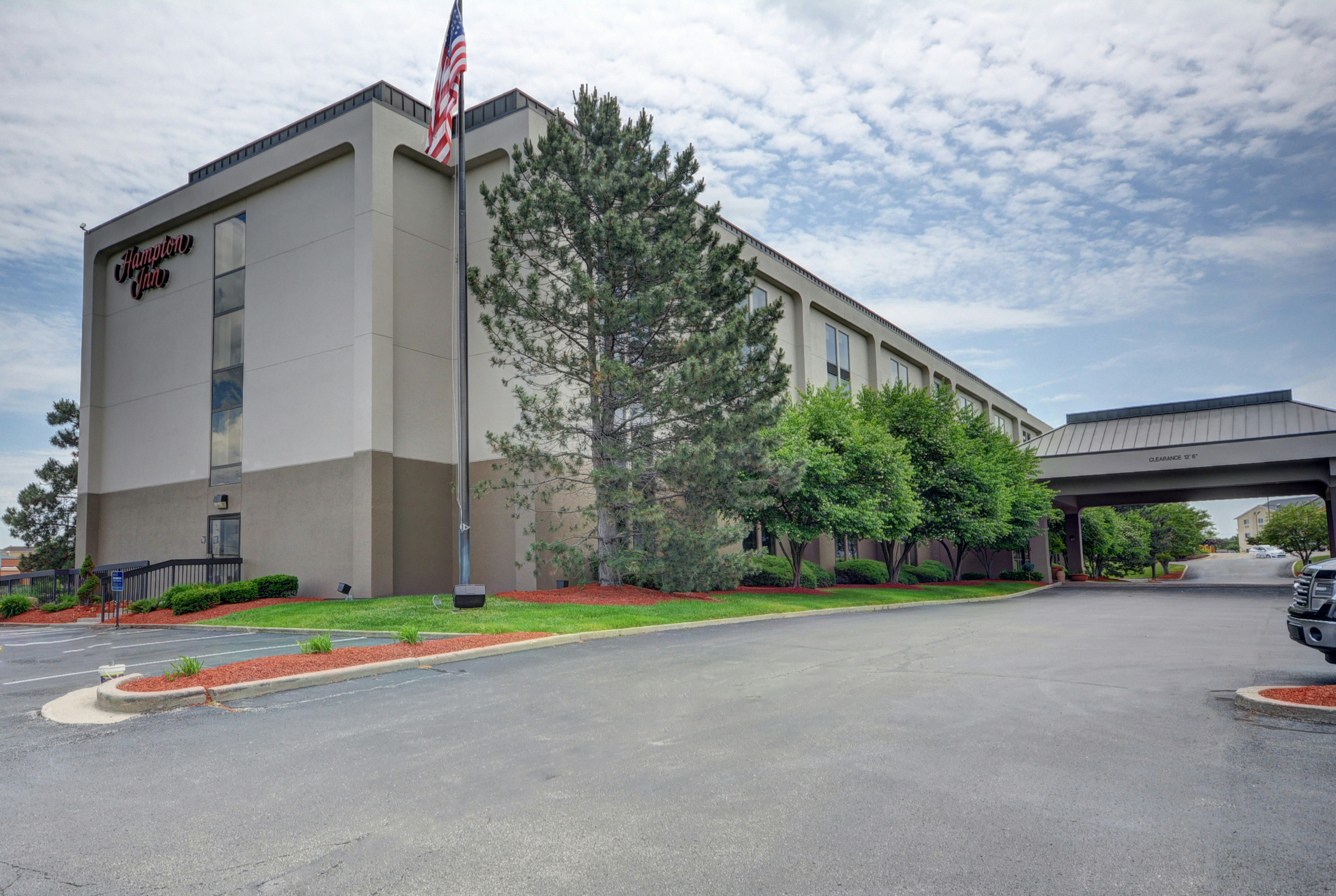 Hampton Inn by Hilton Indianapolis-South 24/25