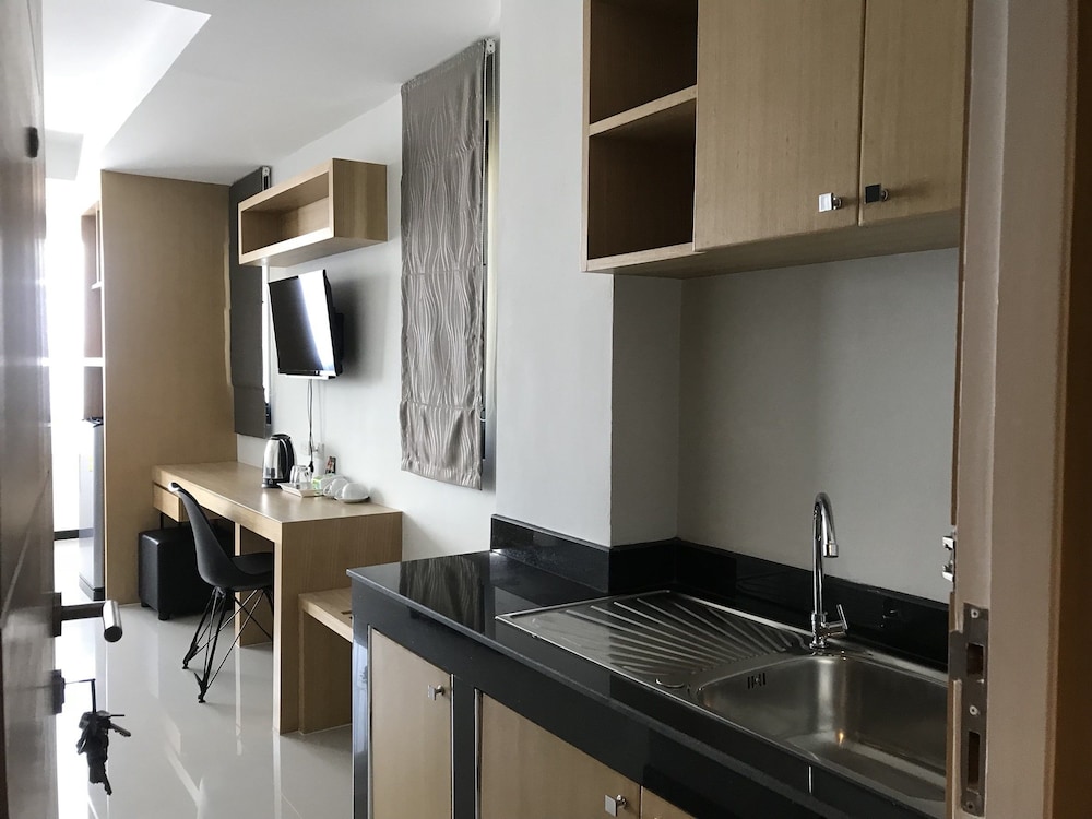 The Royal Ville Residence 24/28