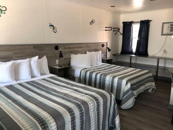 Swell Motel 14/58