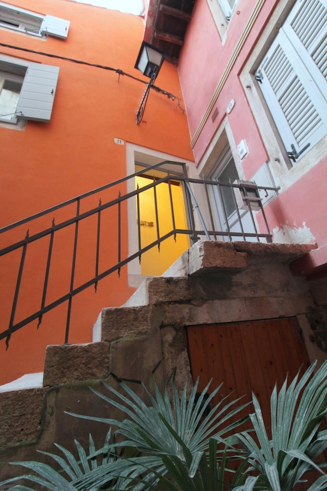 Noemi's Rooms - Adults Only 44/62