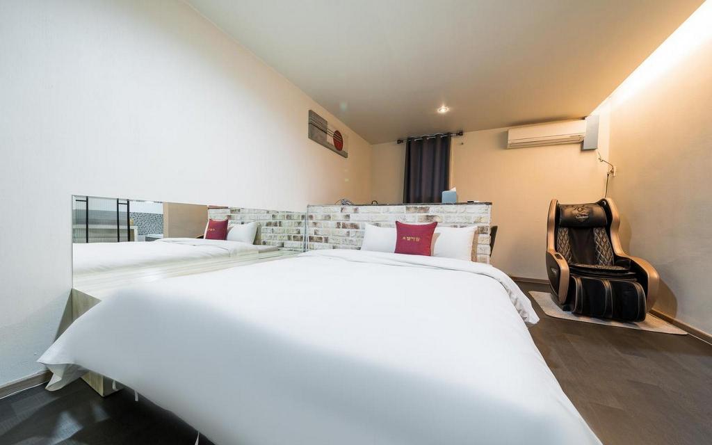 Hotel Mime 10/51