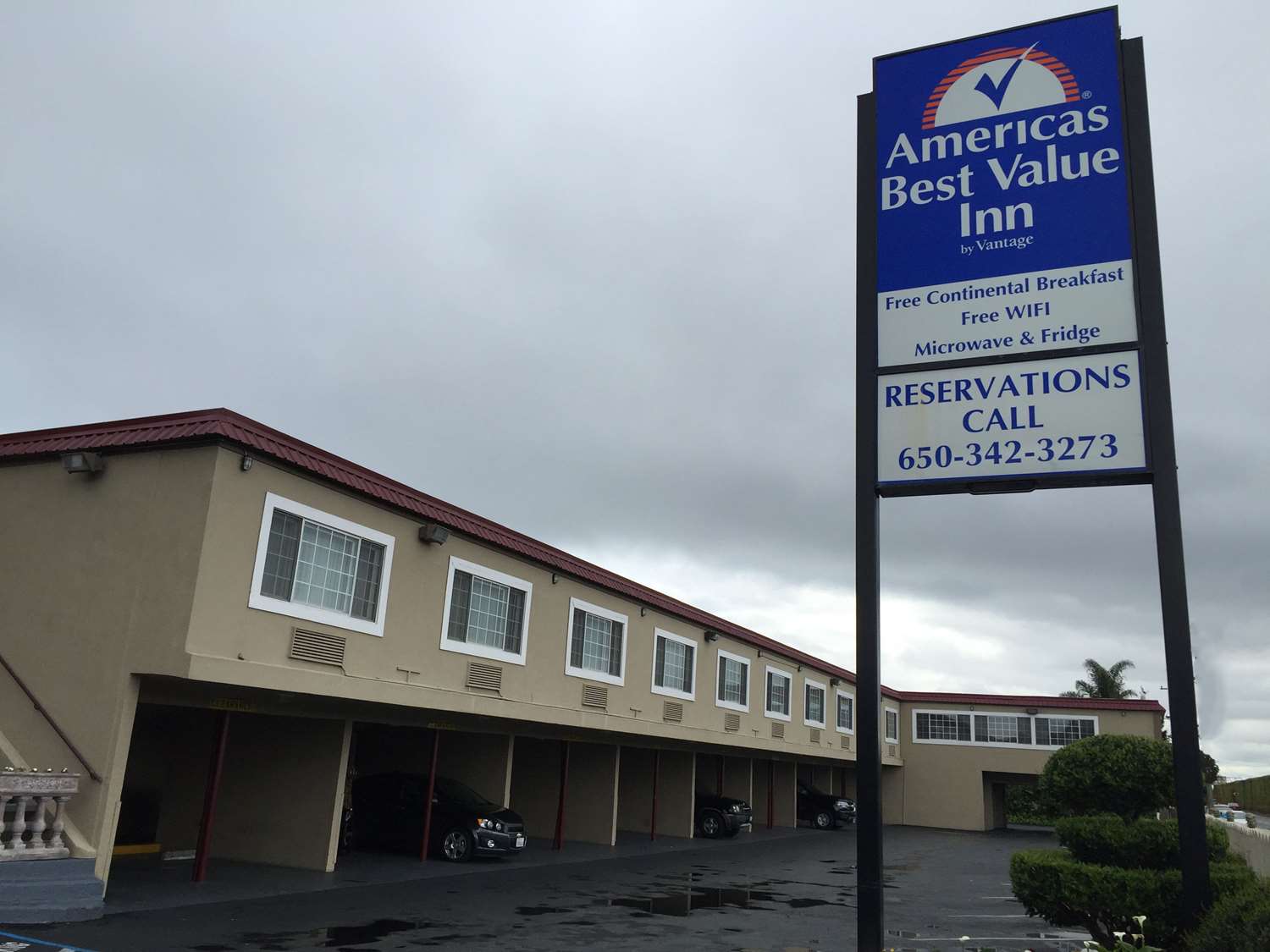 Inn at Bayshore (ex Americas Best Value Inn San Mateo) 1/11