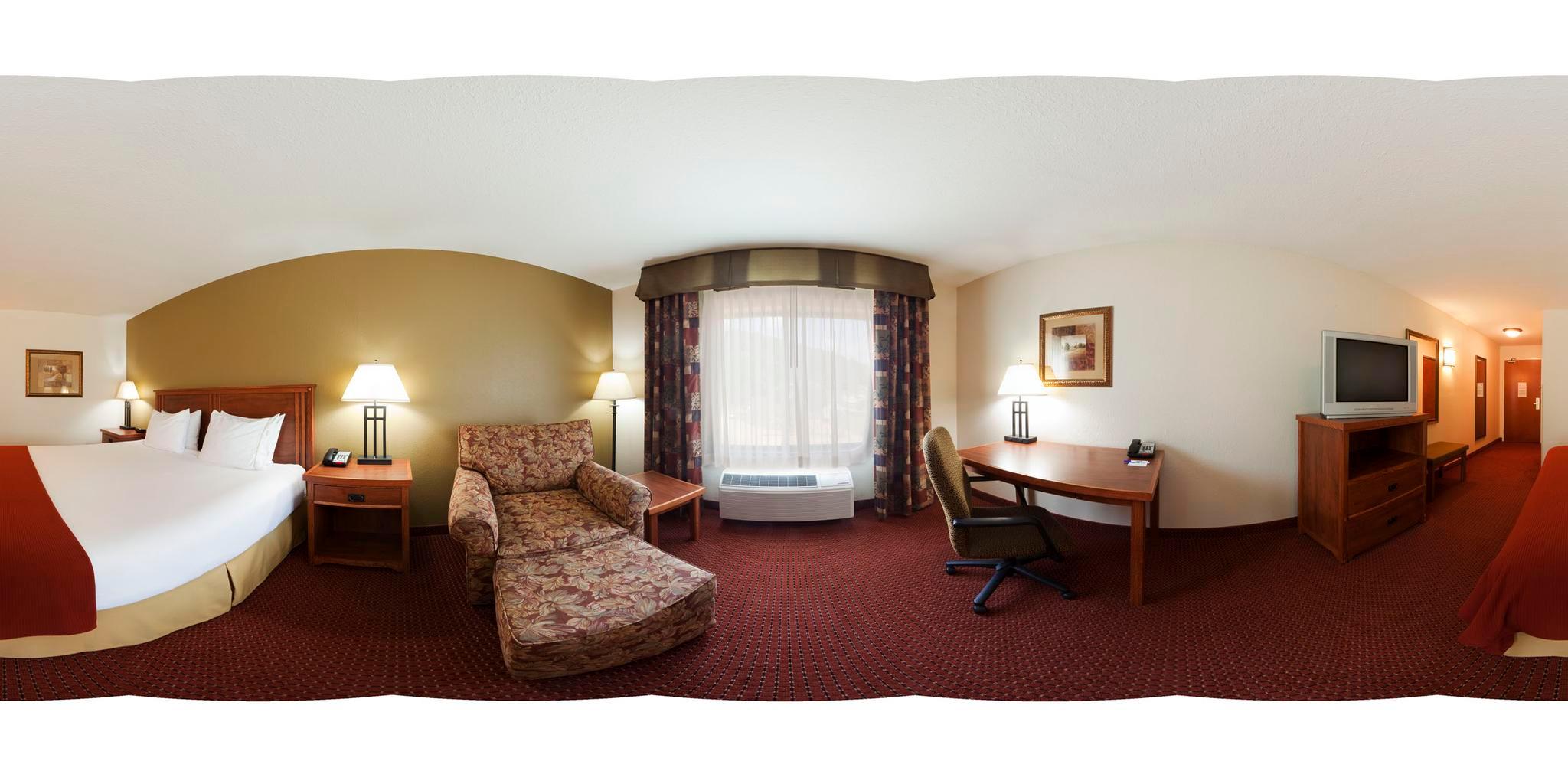 غرفة بسرير كينج لذوي الإعاقة، Holiday Inn Express Hotel And Suites Weston 2/2