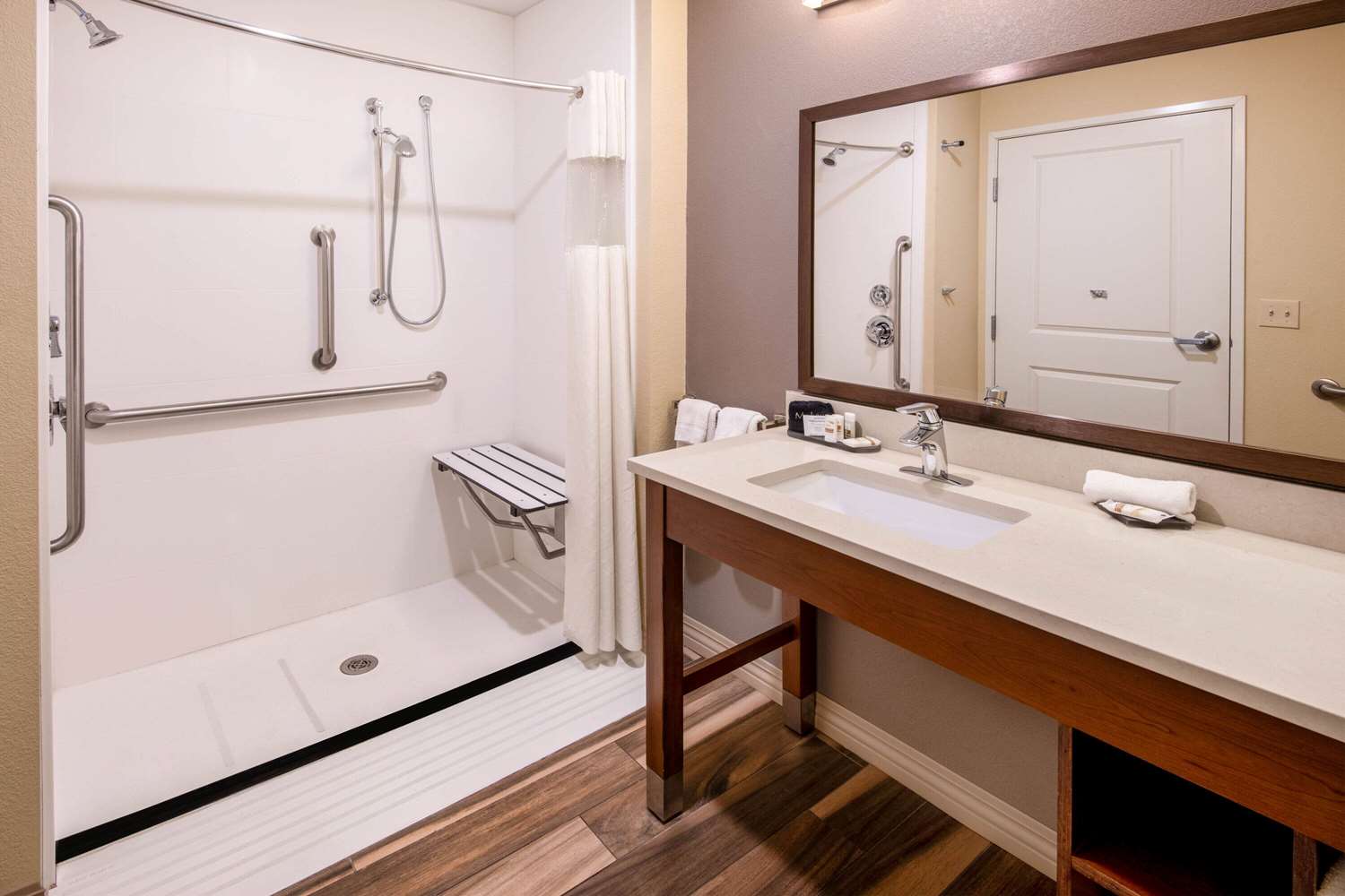 La Quinta Inn & Suites by Wyndham Durango 45/45