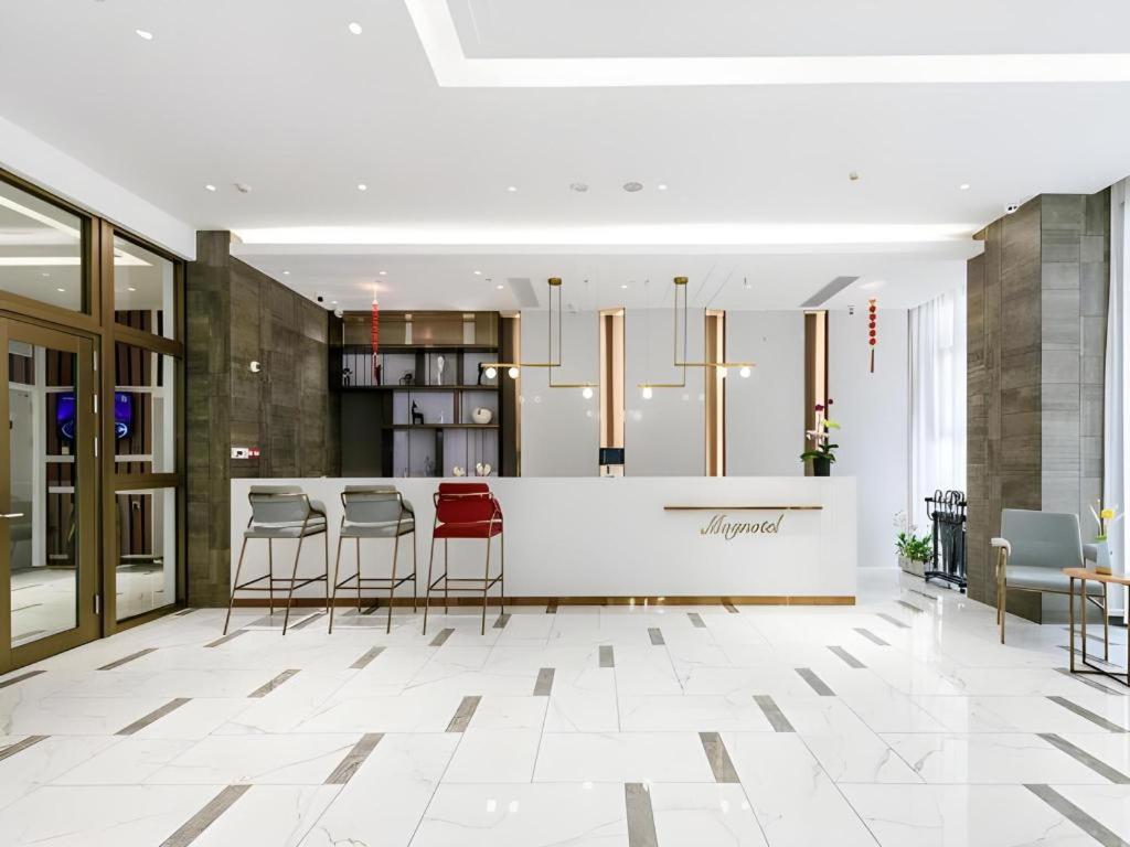 Magnotel Hotel (Dongxing Guomen Port) 10/50