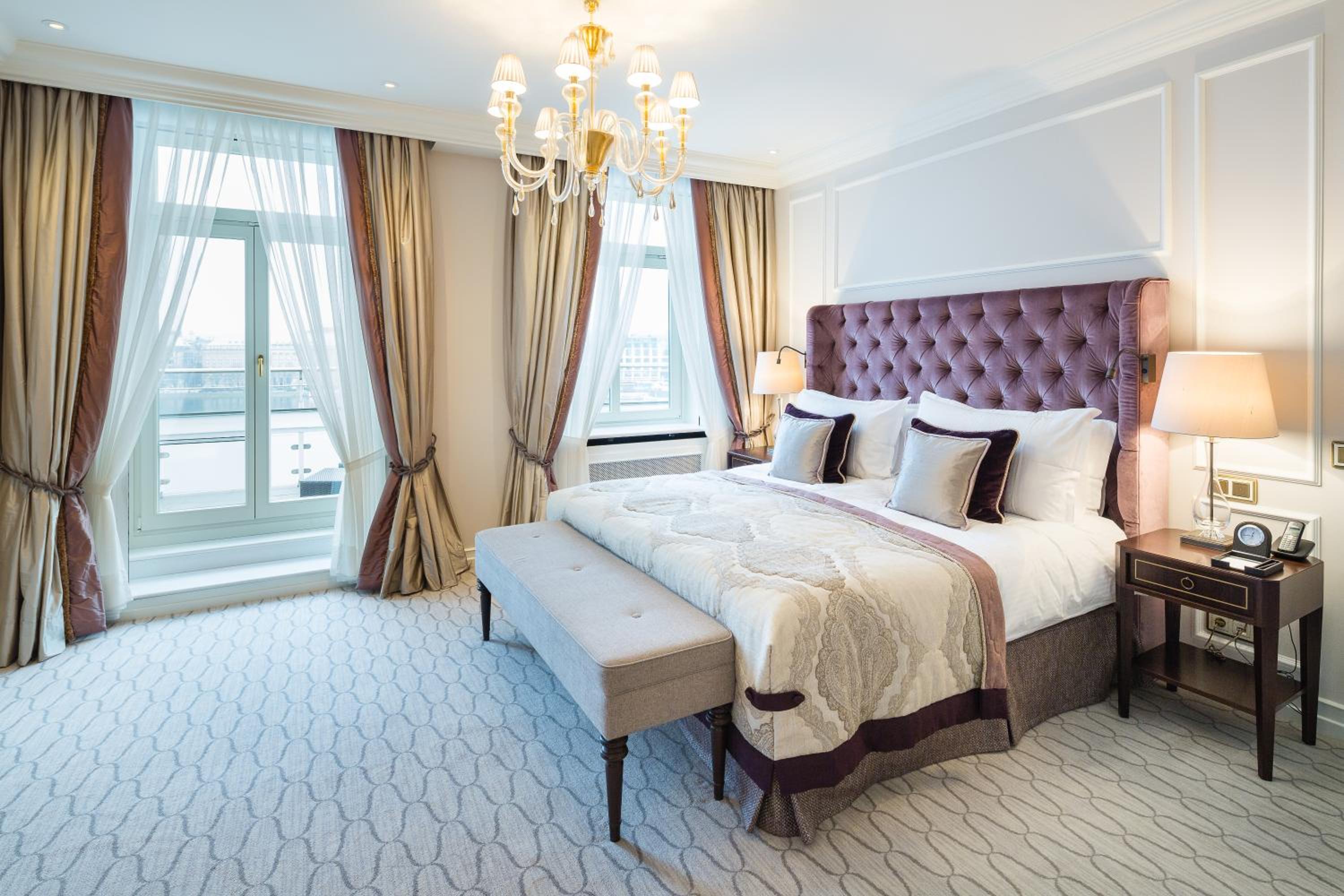 Deluxe, King Bed, Lake Side, Balcony