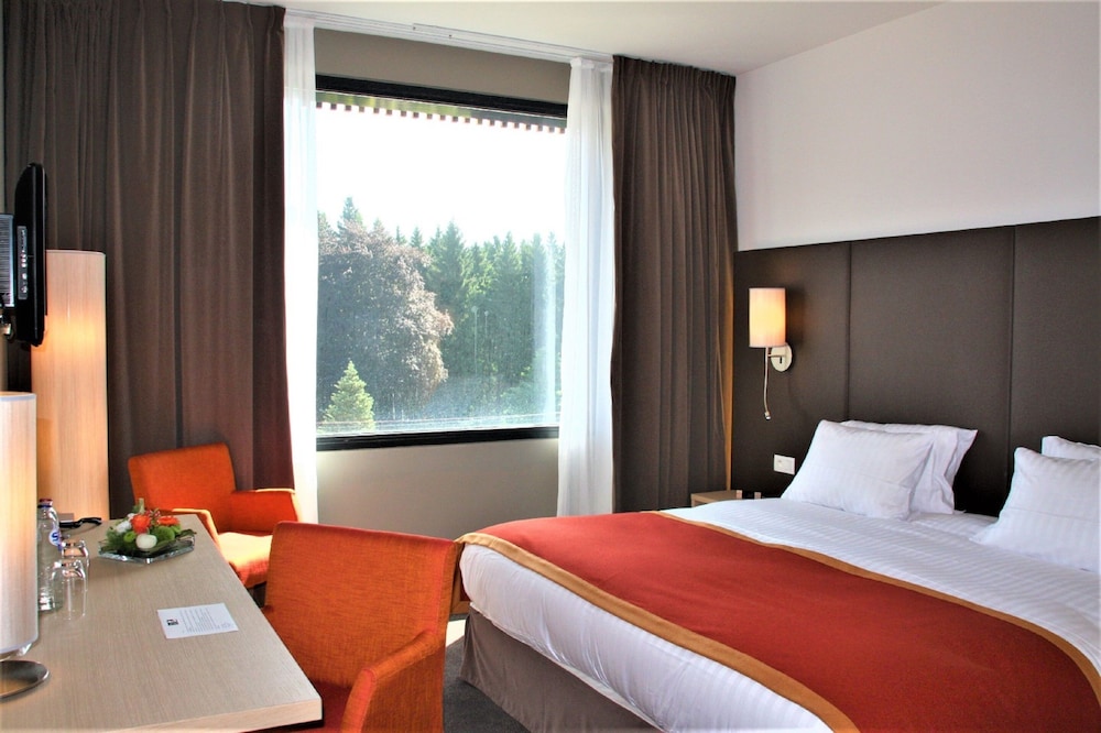 Hotel De La Source 7/63