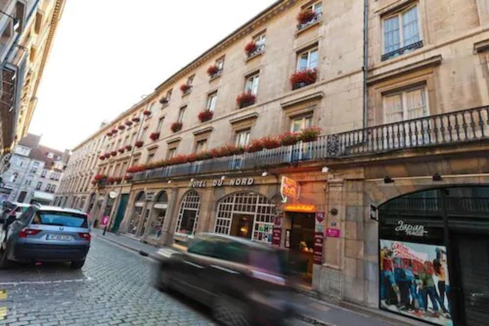 Hôtel Du Nord 15/19