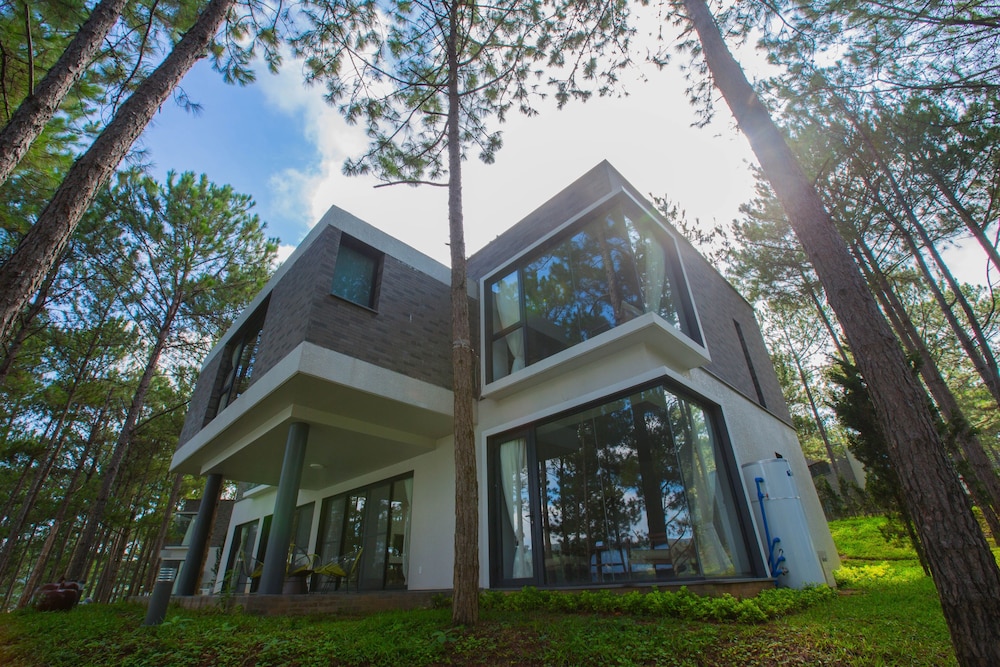 Terracotta Hotel & Resort Dalat photo4