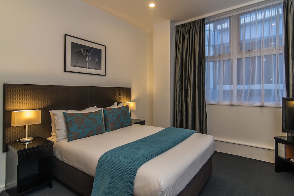 APARTMENT, QUEEN BED