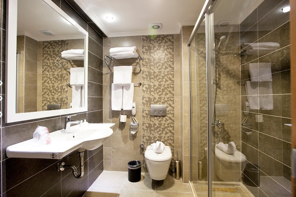 غرفة ثلاثية بثلاثة أسرّة، Marbel Hotel 8/8