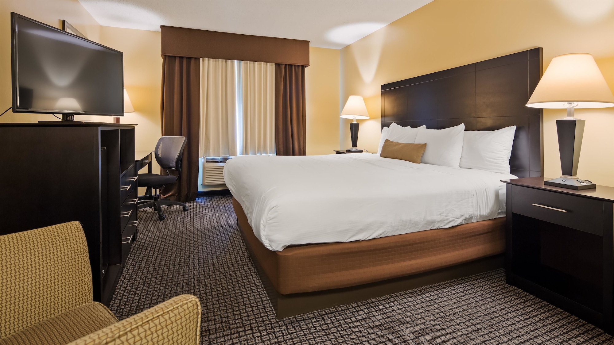 غرفة قياسية بسرير كينج، Best Western Lakewinds 9/10