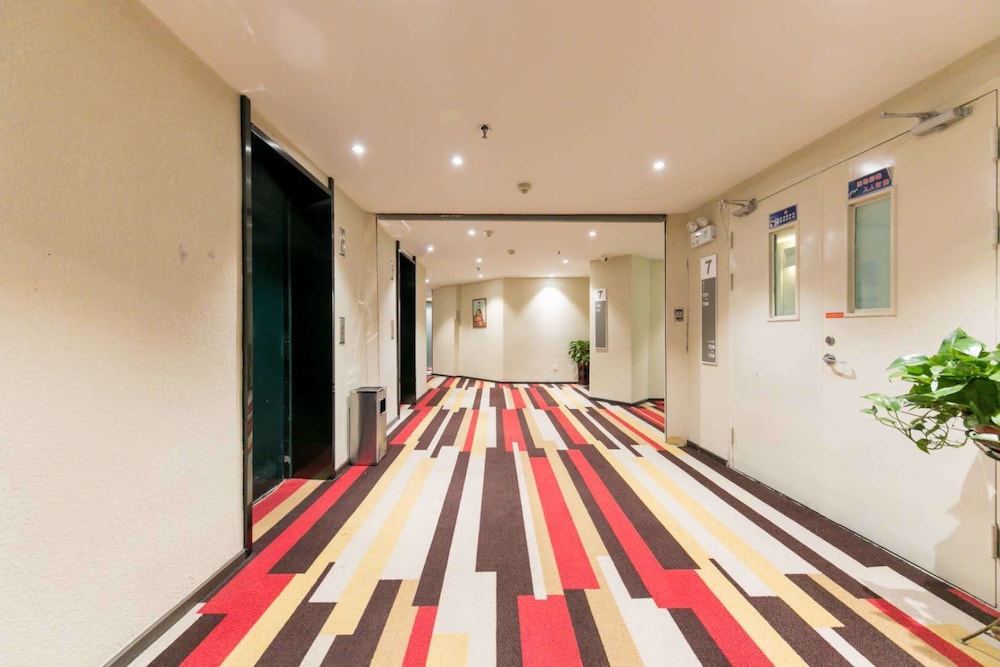 ibis Wuhan Hankou 12/50
