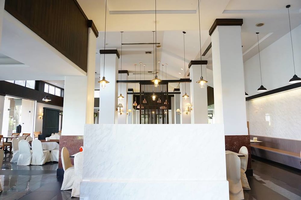 Songphanburi Hotel 8/49
