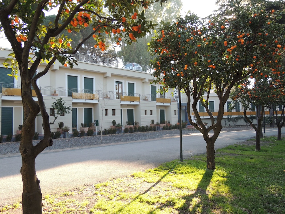 Hotel Zeus Pompei 41/50