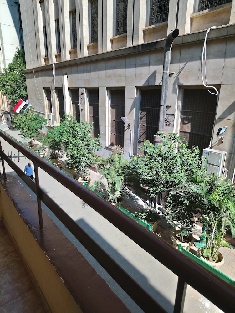 My Cairo Hotel 10/50