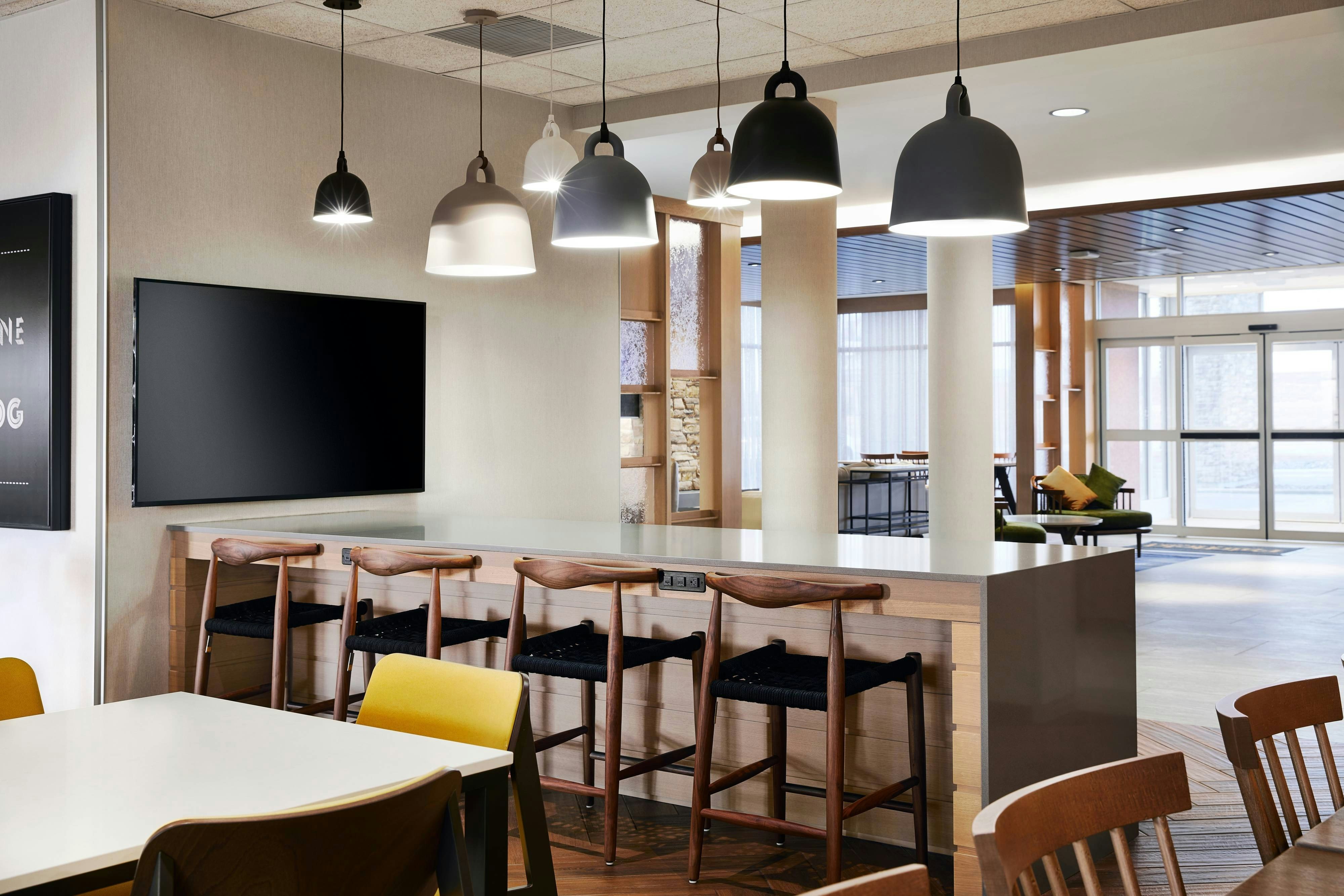 Fairfield Inn & Suites By Marriott Sheboygan 12/14