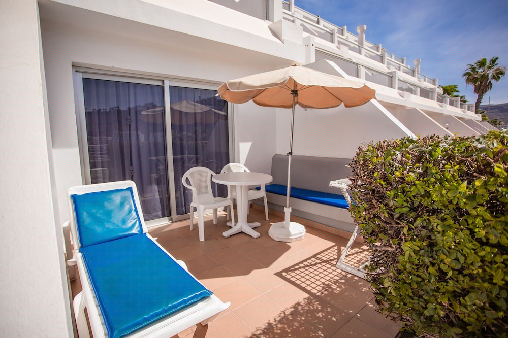 Servatur Montebello Apartments 14/73