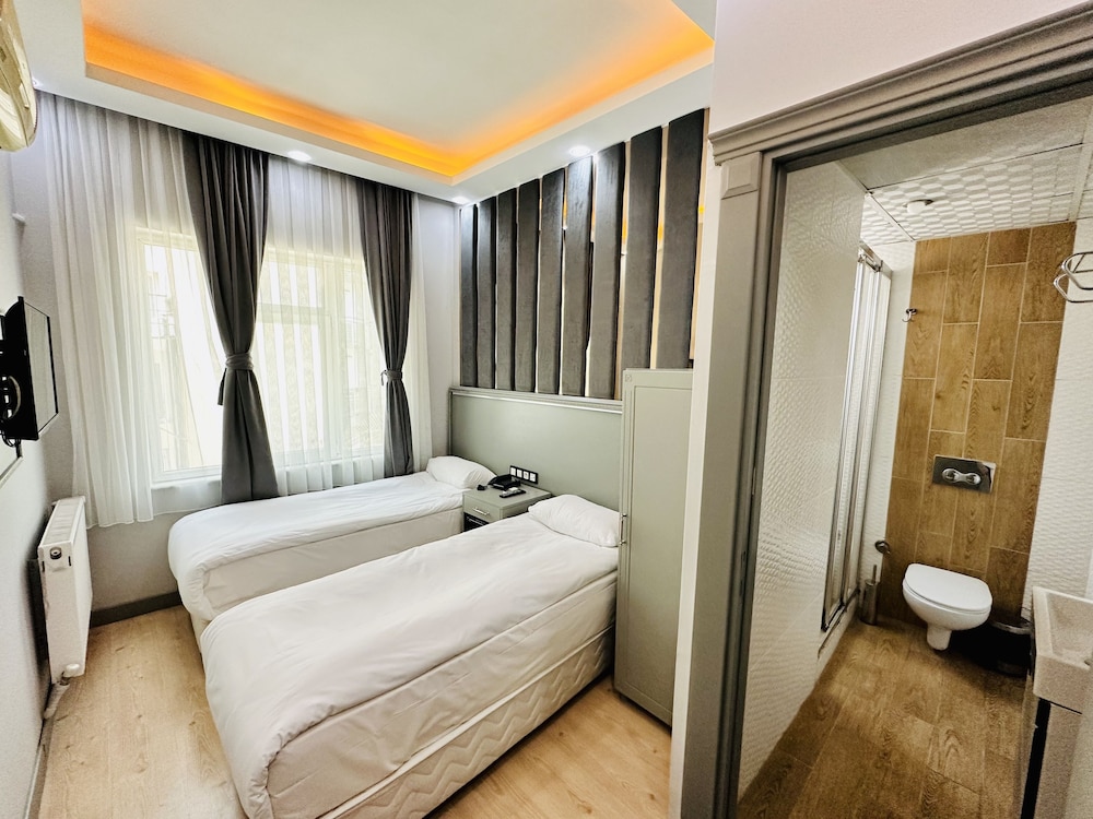 HURRIYET HOTEL 12/47