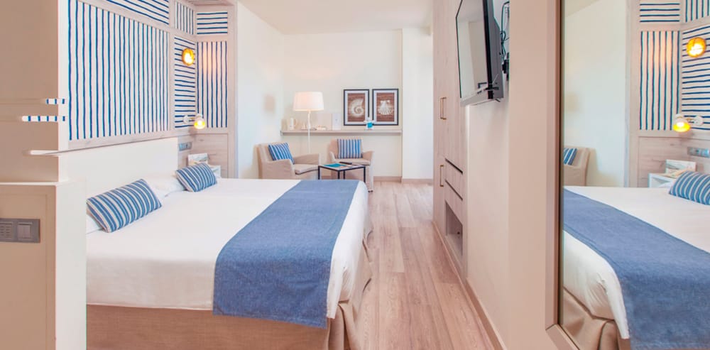 Corallium Beach Hotel by Lopesan Hotels - Adults Only 21/70