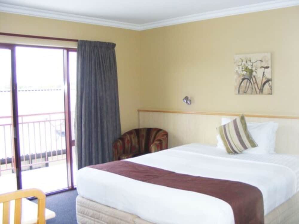 Blenheim Spa Motor Lodge 15/47