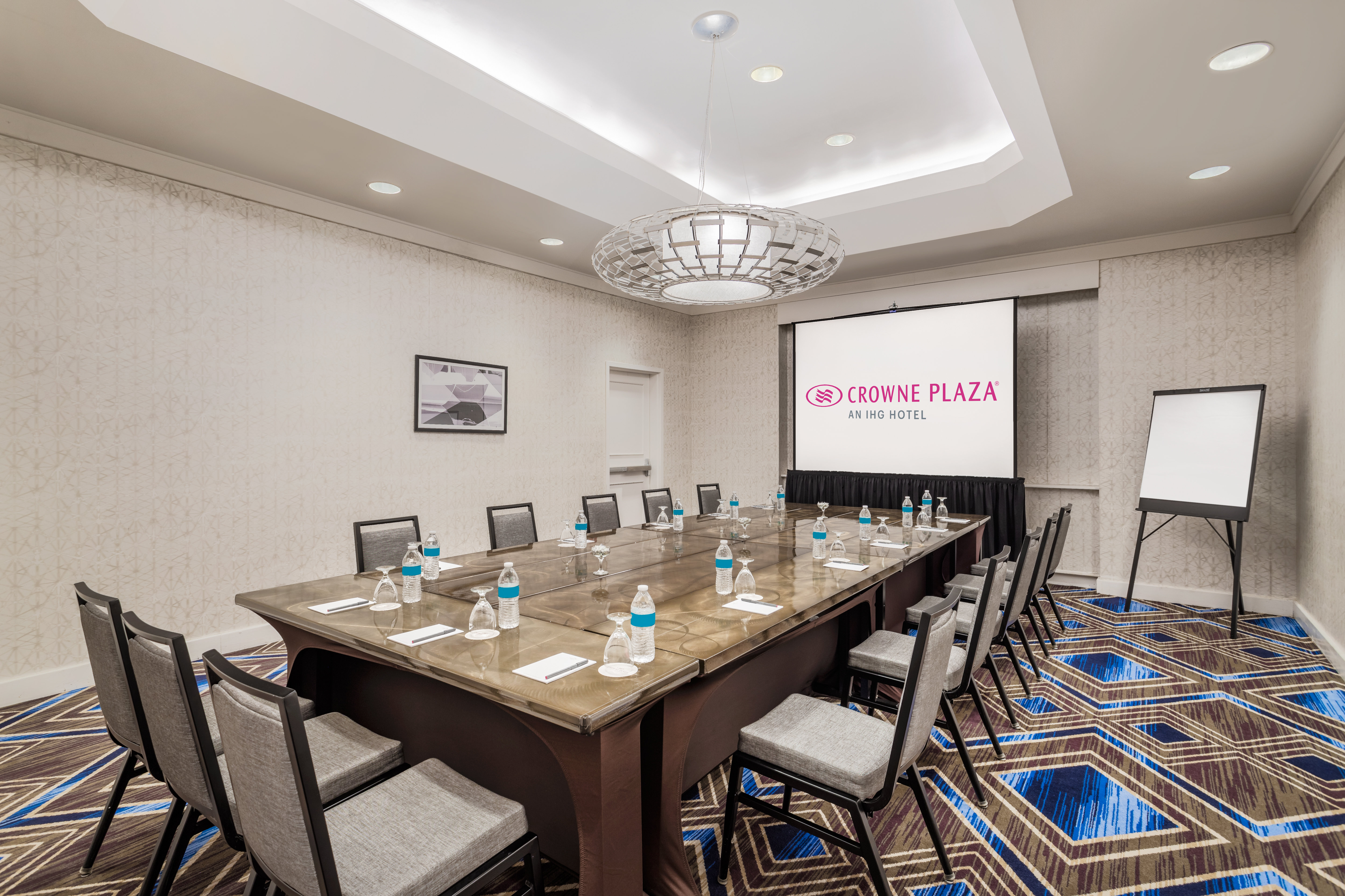 Crowne Plaza Annapolis Hotel 66/80