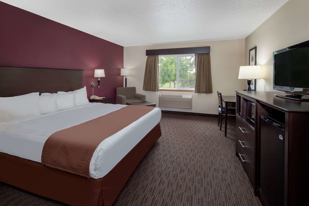 Americinn By Wyndham Northfield 14/42