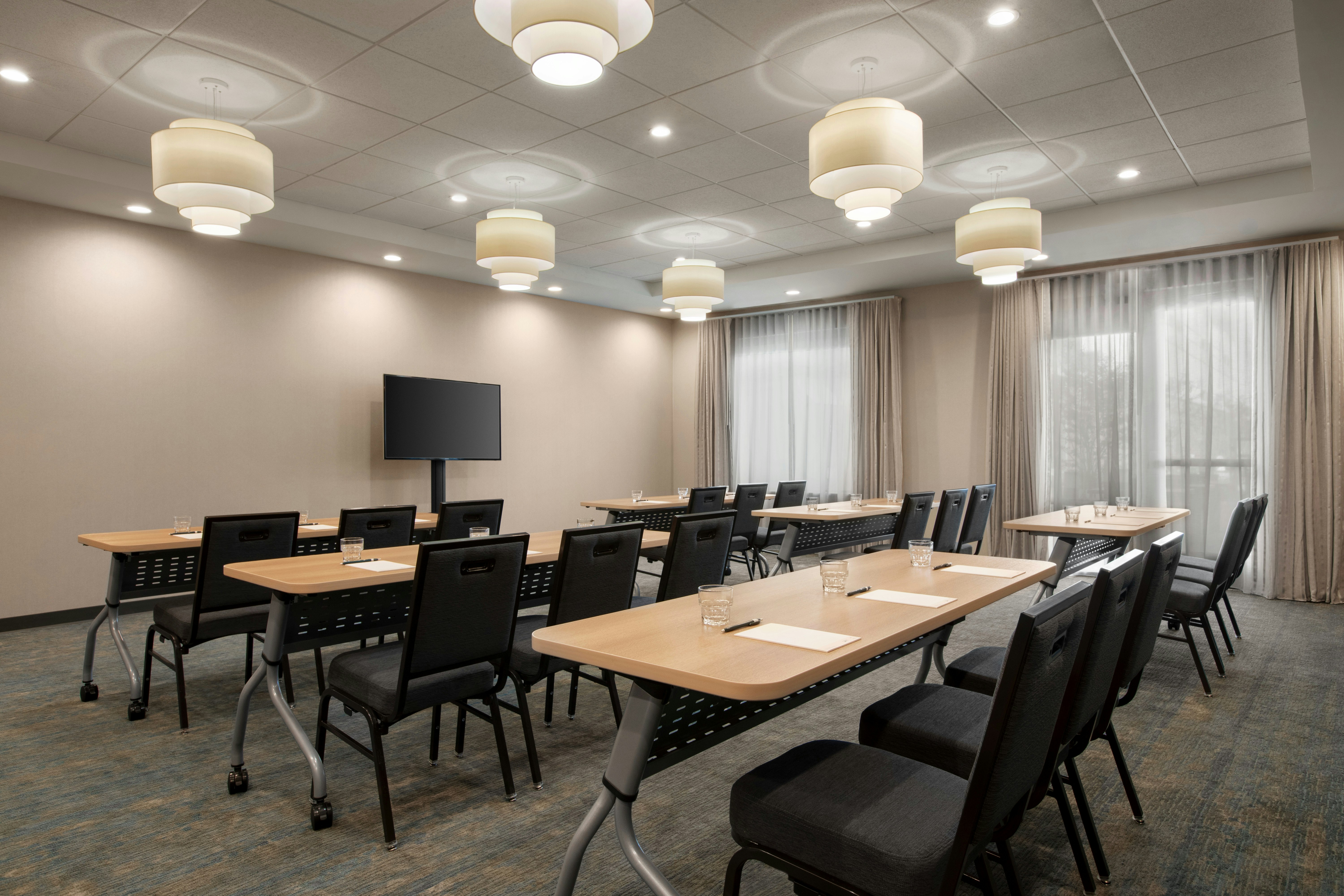 Homewood Suites By Hilton Houston NW At Beltway 8 TX 17/23