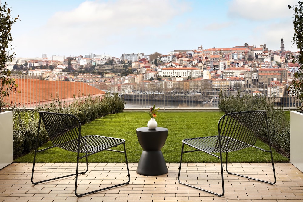 Hotel Tivoli Kopke Porto Gaia 44/49