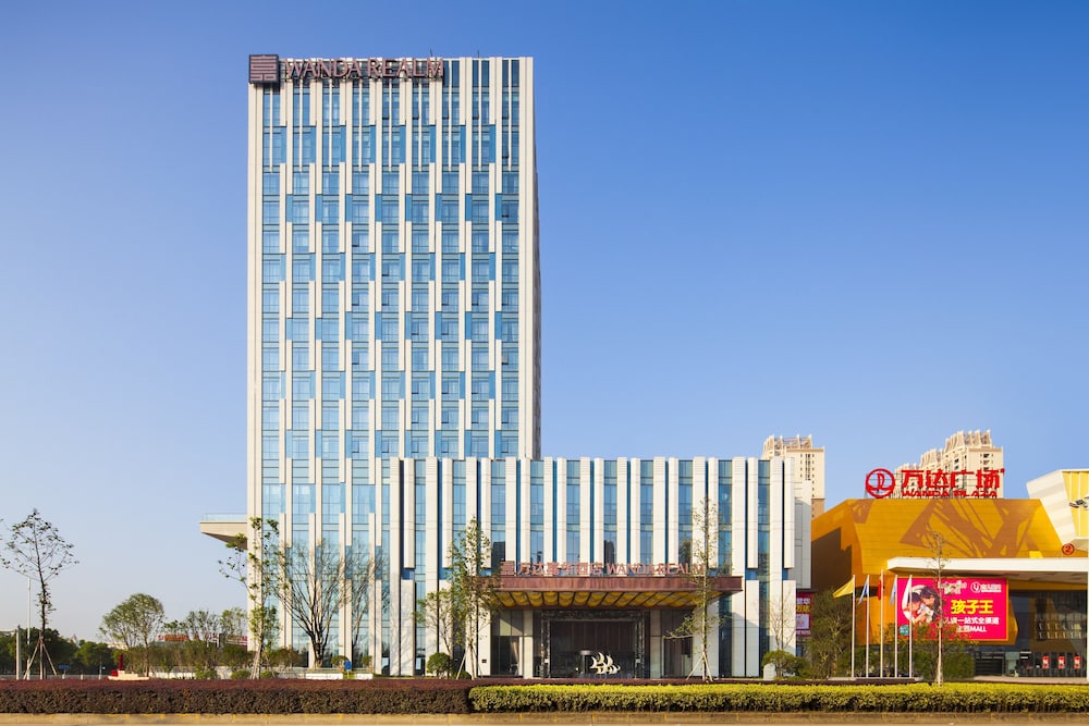WANDA REALM YIWU 2/64