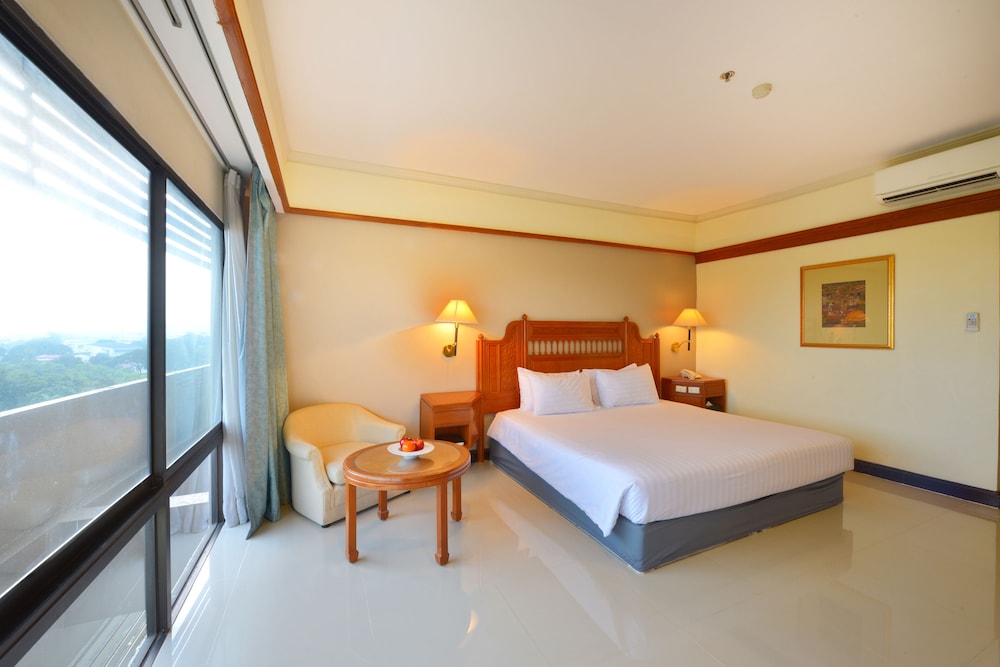 Loei Palace Hotel 18/83