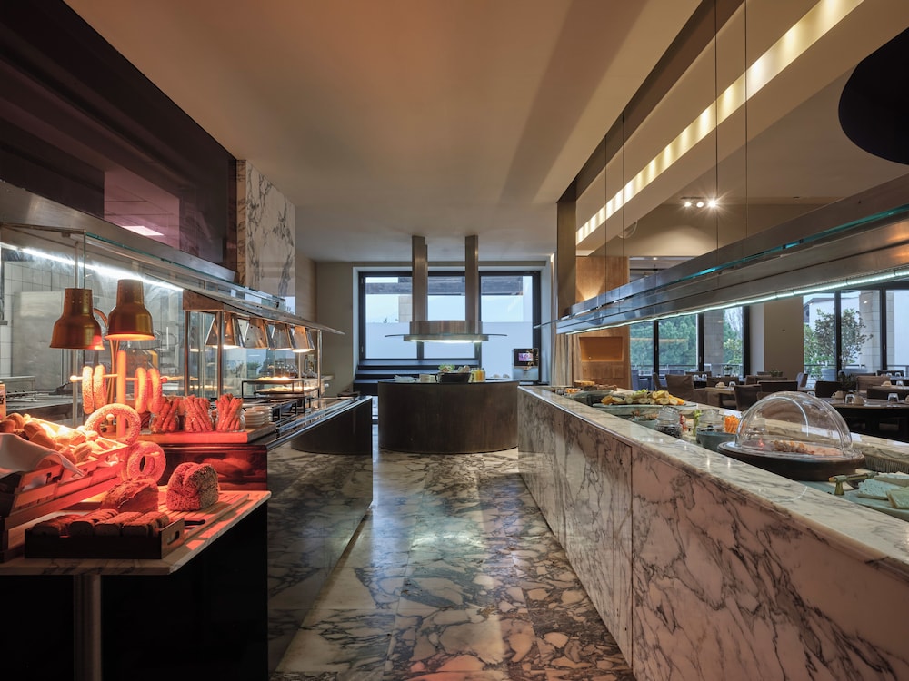 September Thessaloniki Hotel 45/65