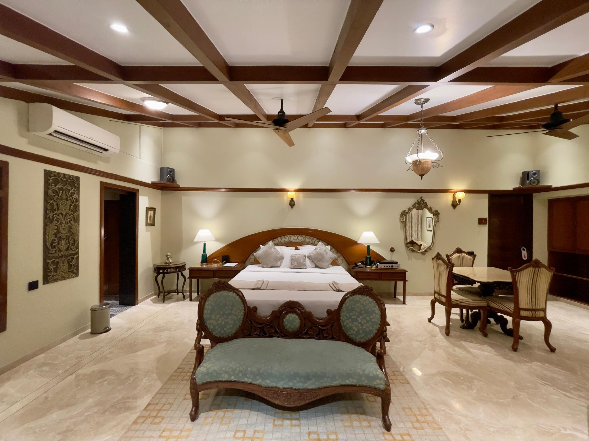 RAMSUKH RESORTS & SPA 17/28