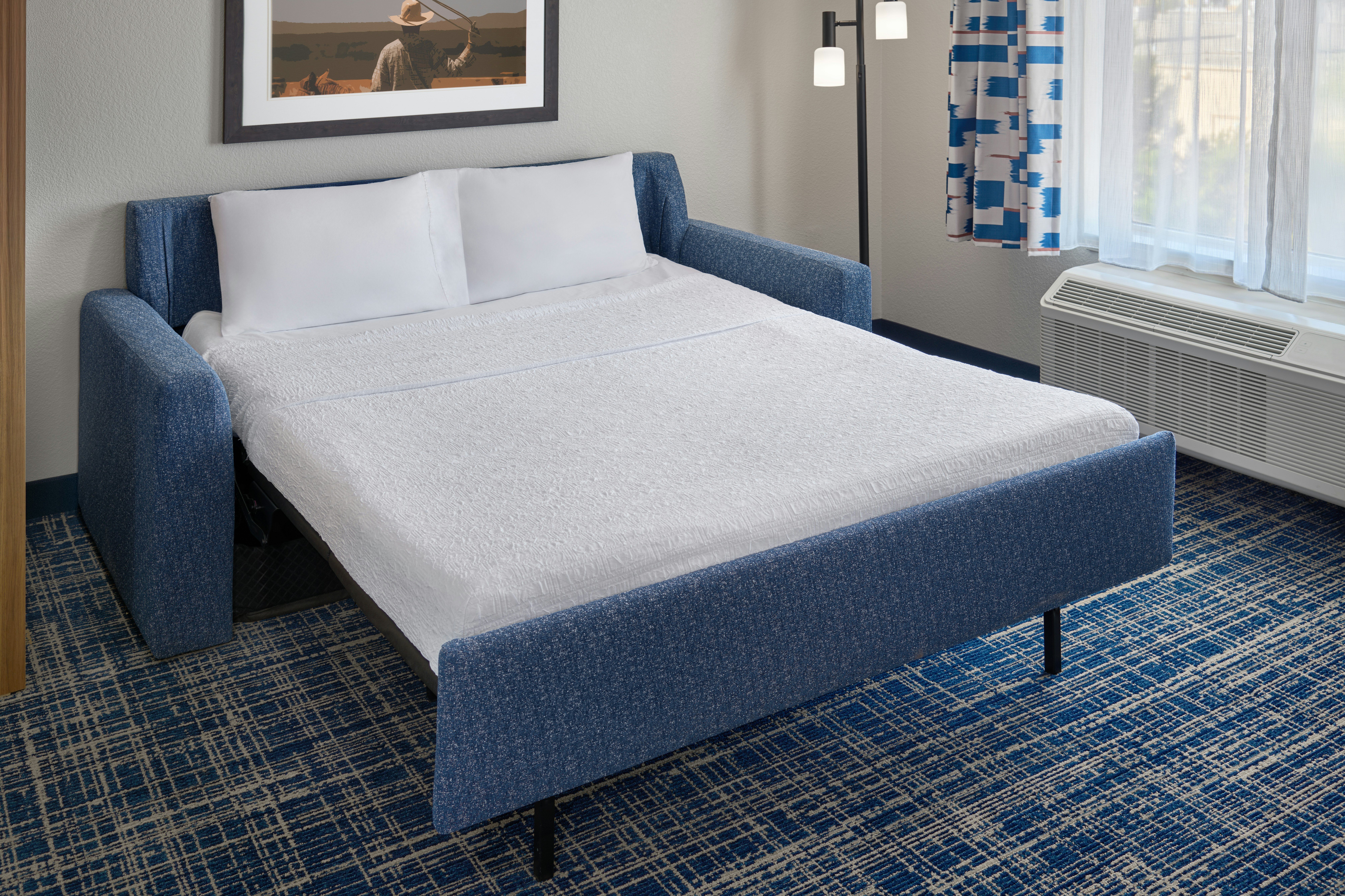 Studio, King Bed, Accessible