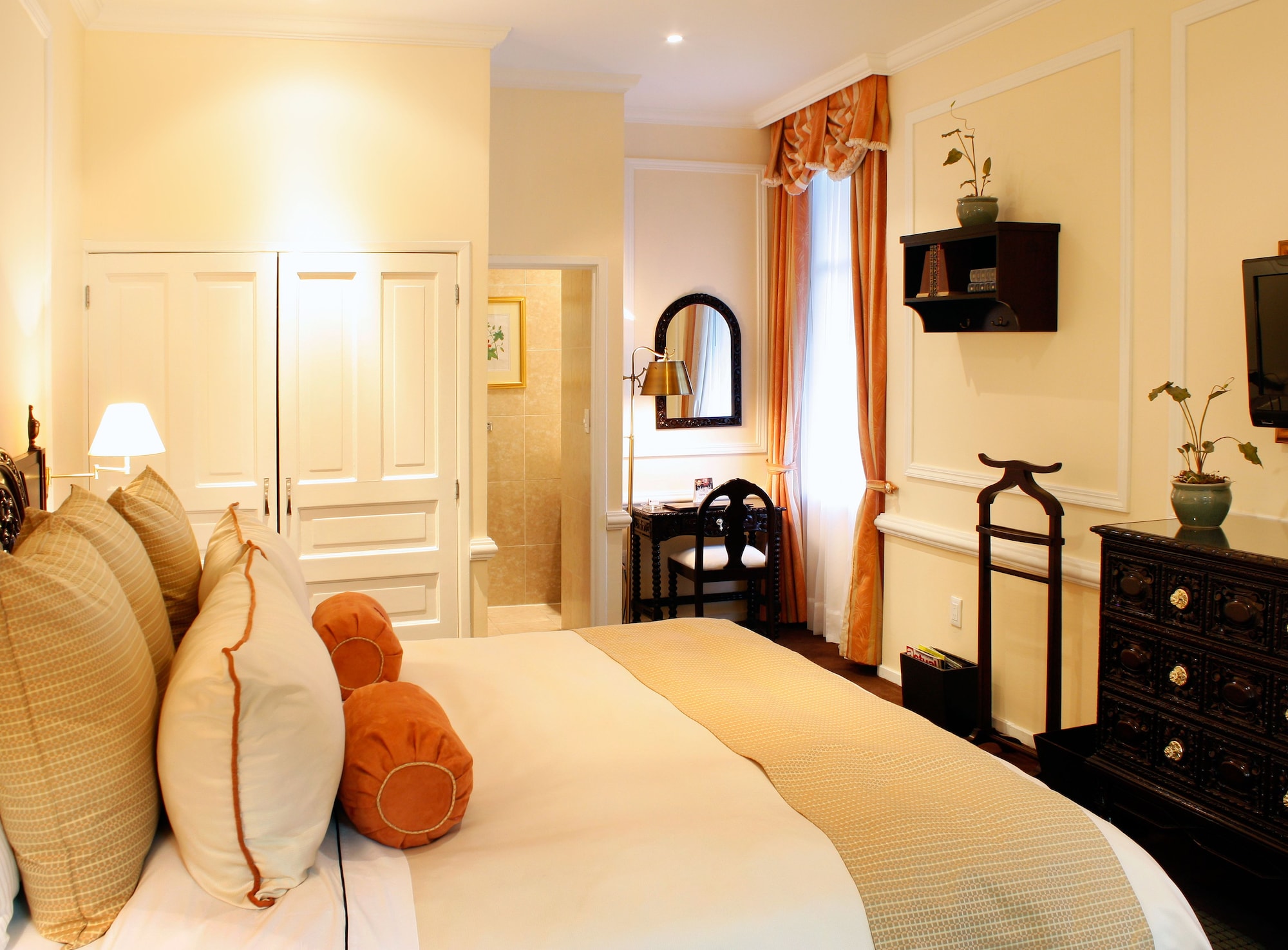 rooms