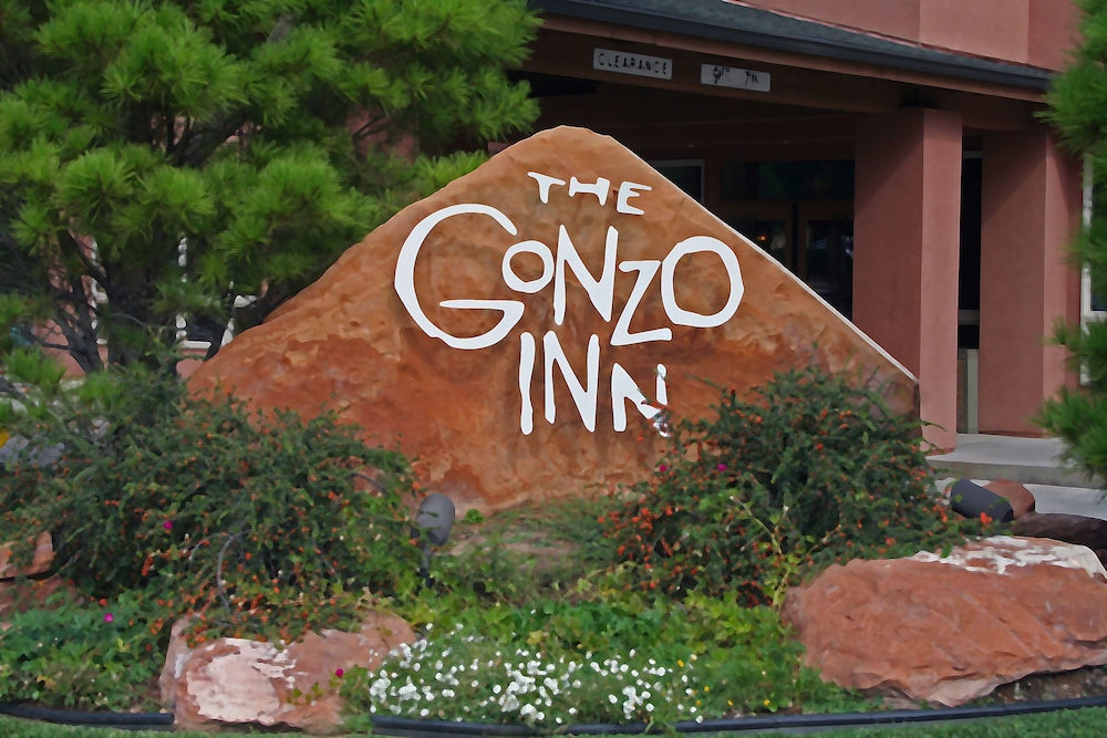 Gonzo Inn 43/51