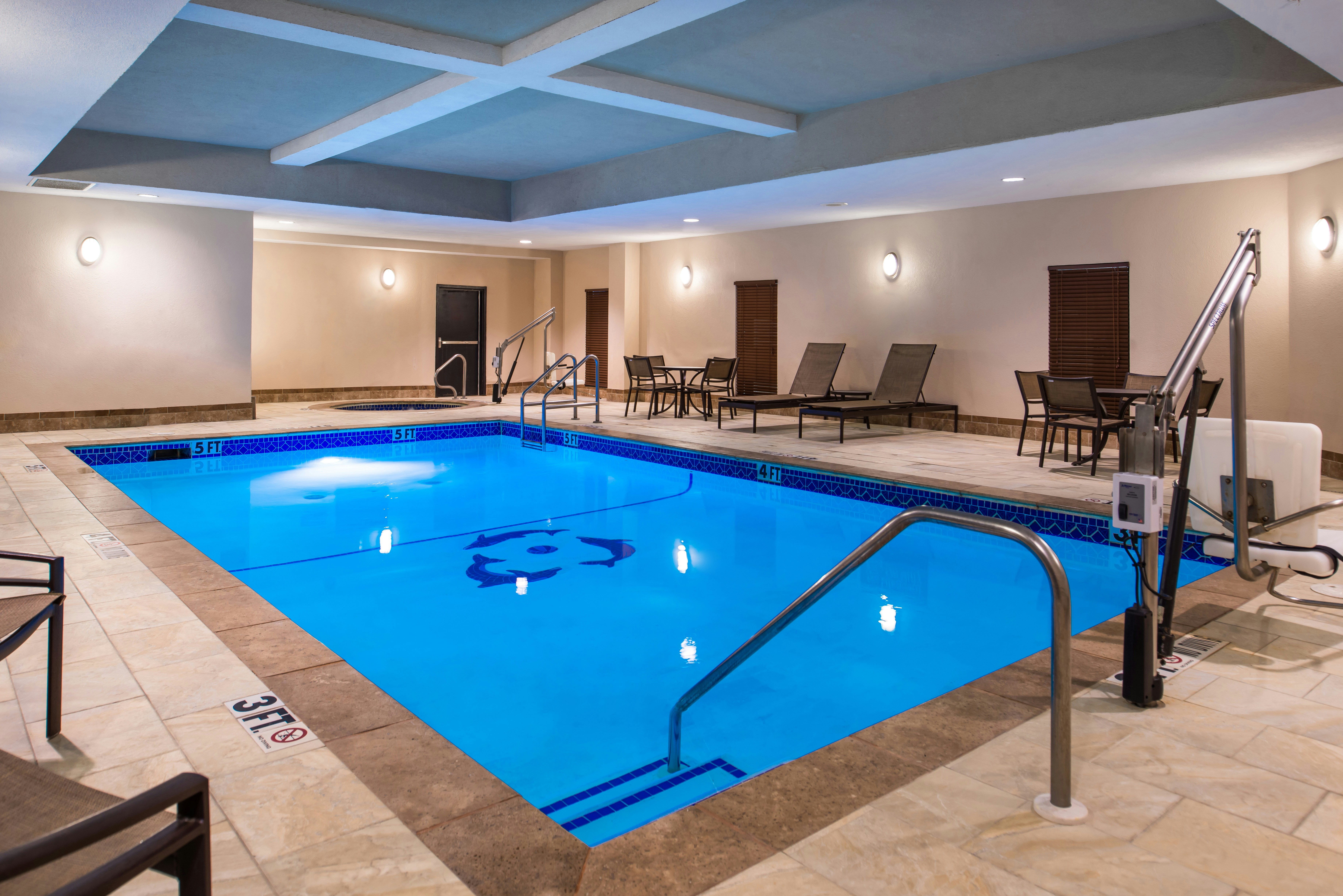 Hampton Inn Suites Big Spring 22/47
