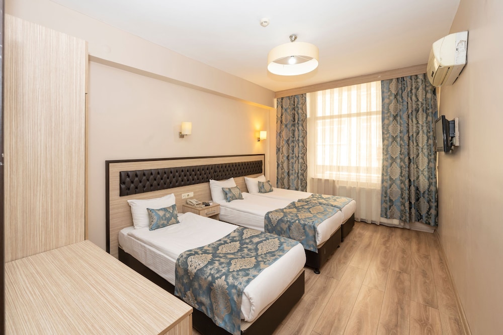 TUGRA HOTEL 24/65