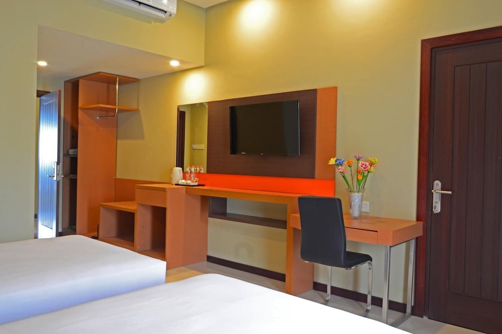 SAMARA RESORT 37/72