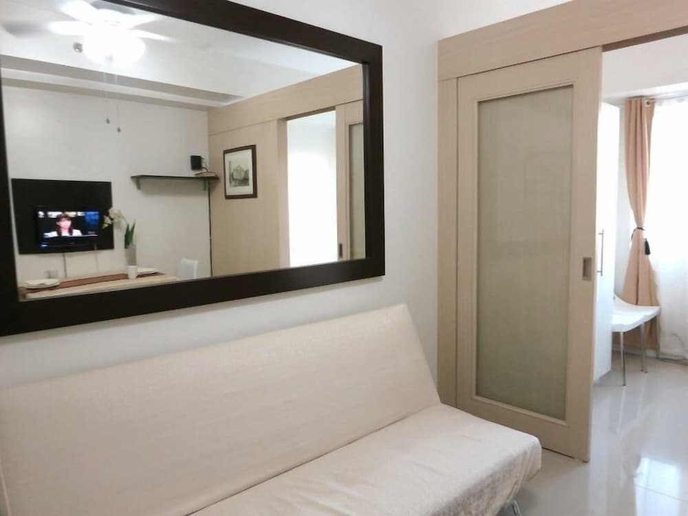 Oceanblue Manila Condotel Sea Residences 7/21