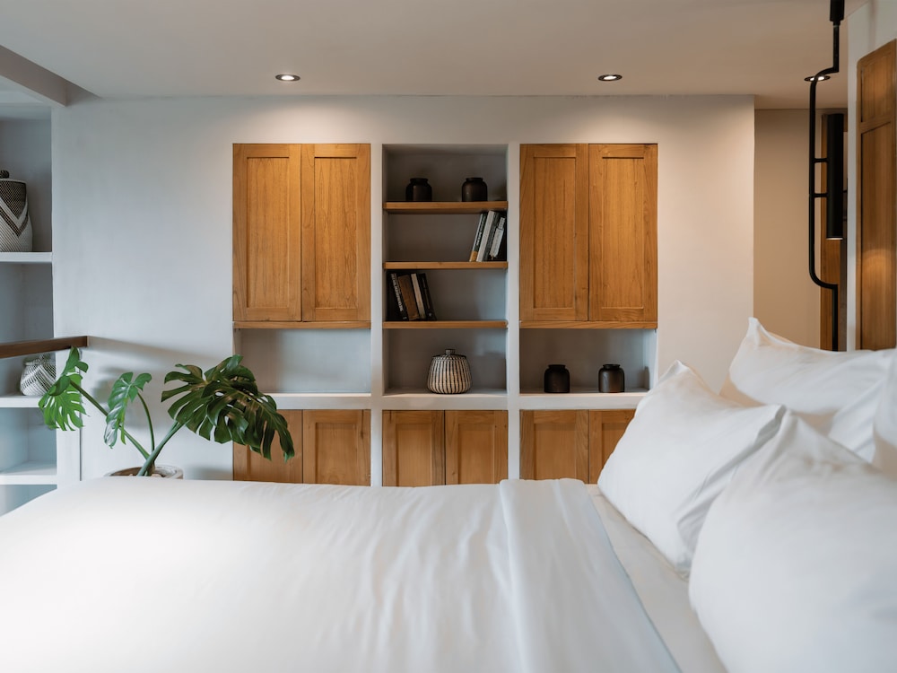 Secana Beachtown 12/60