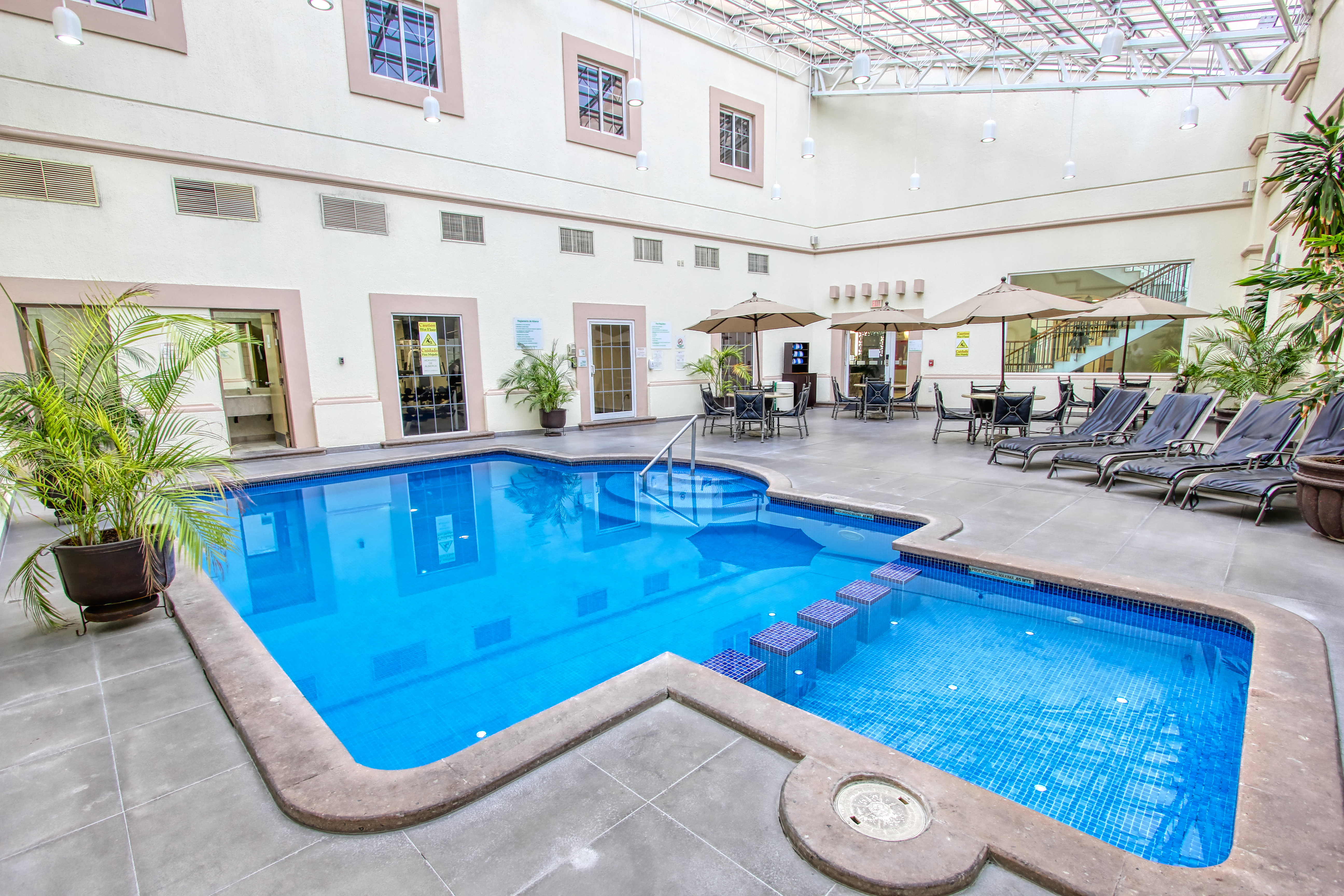 Holiday Inn Leon-Convention Center, an IHG Hotel 2/50