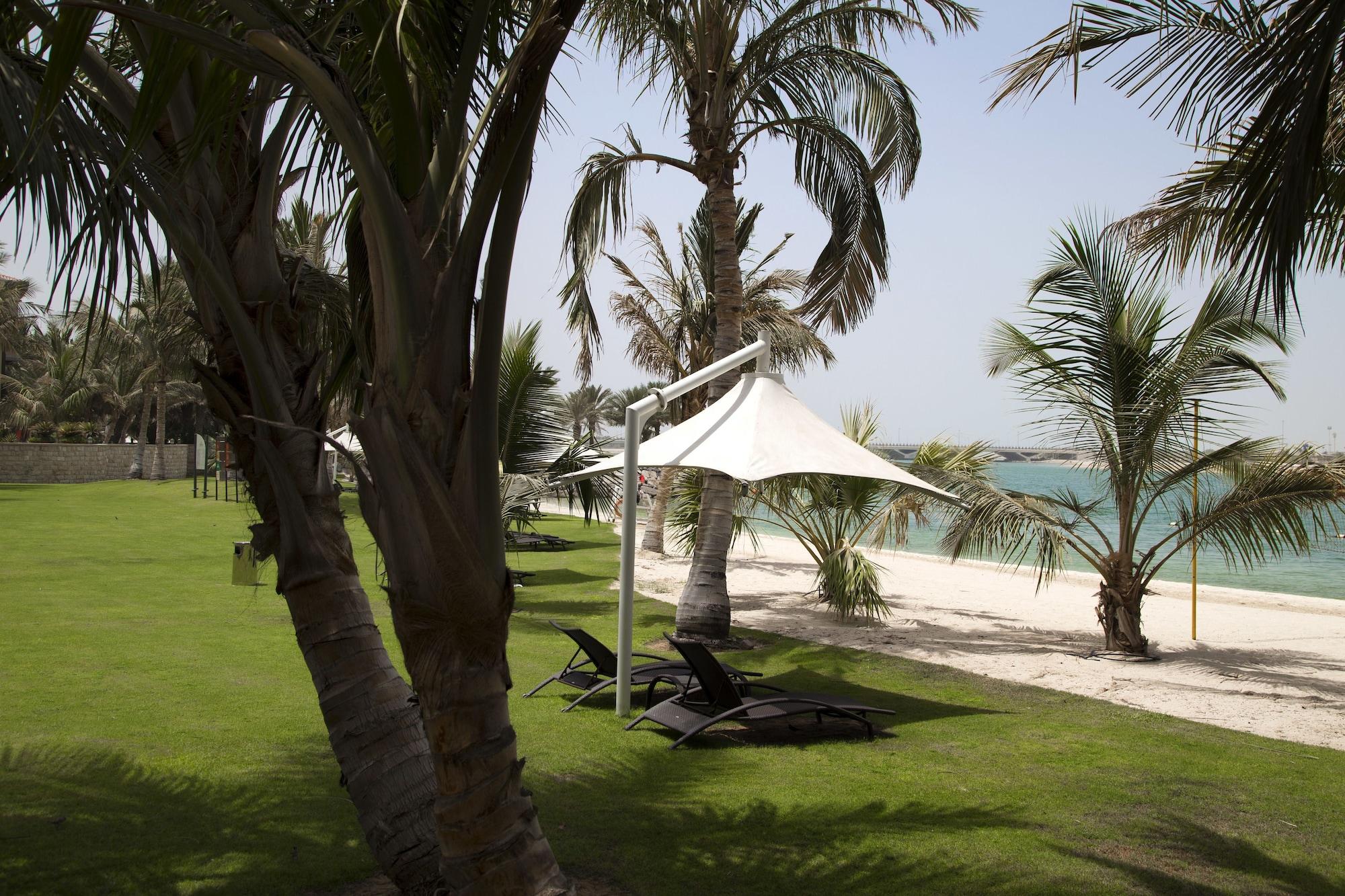 Shangri-La Residences Qaryat Al Beri 25/40