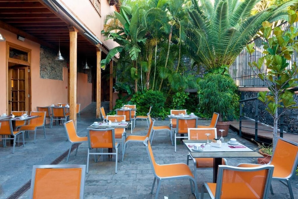 Hotel LIVVO La Quinta Roja 45/67