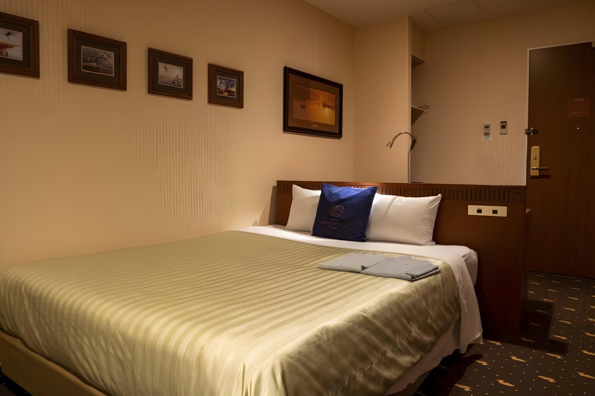 Business, Double Bed, with View, Bathtub, South Wing