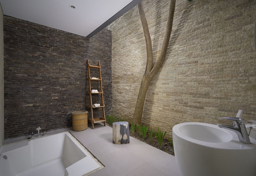 Sandhya Villa Canggu 47/50